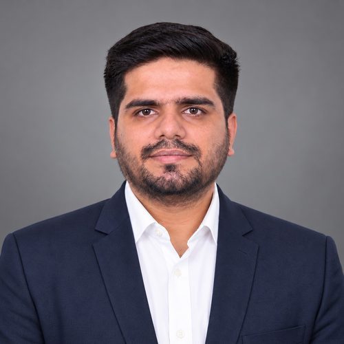 Advocate Aakash Bhatia, Associate
